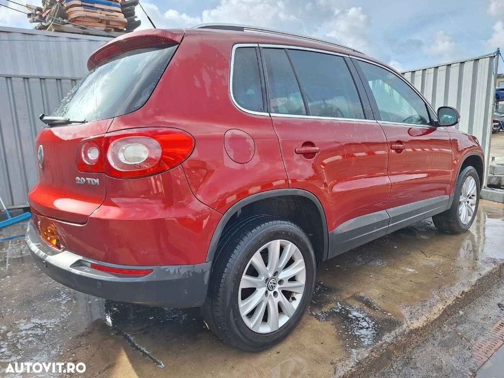 Punte spate Volkswagen Tiguan 5N 2009 SUV 2.0 TDI - 7