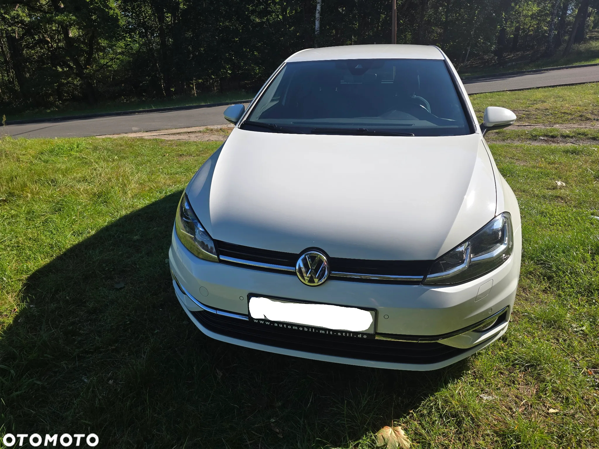 Volkswagen Golf 1.5 eTSI OPF DSG Style - 3
