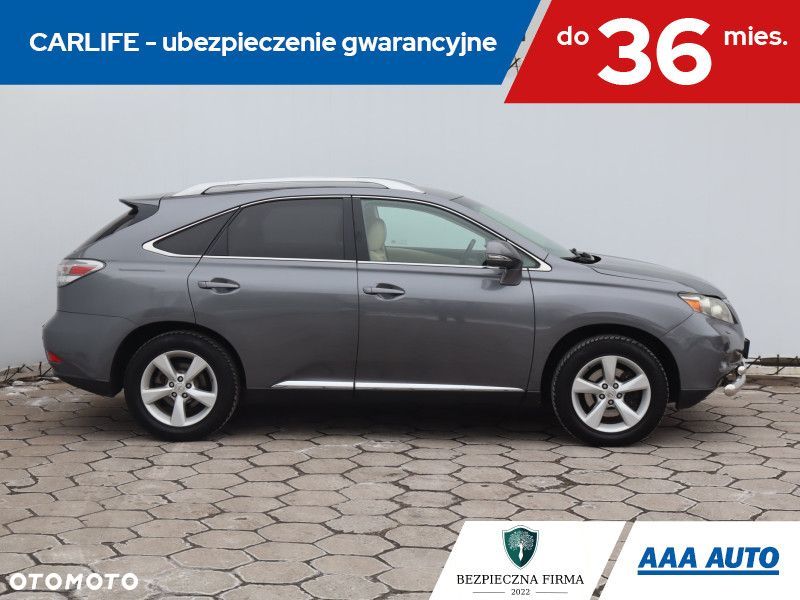 Lexus RX - 8