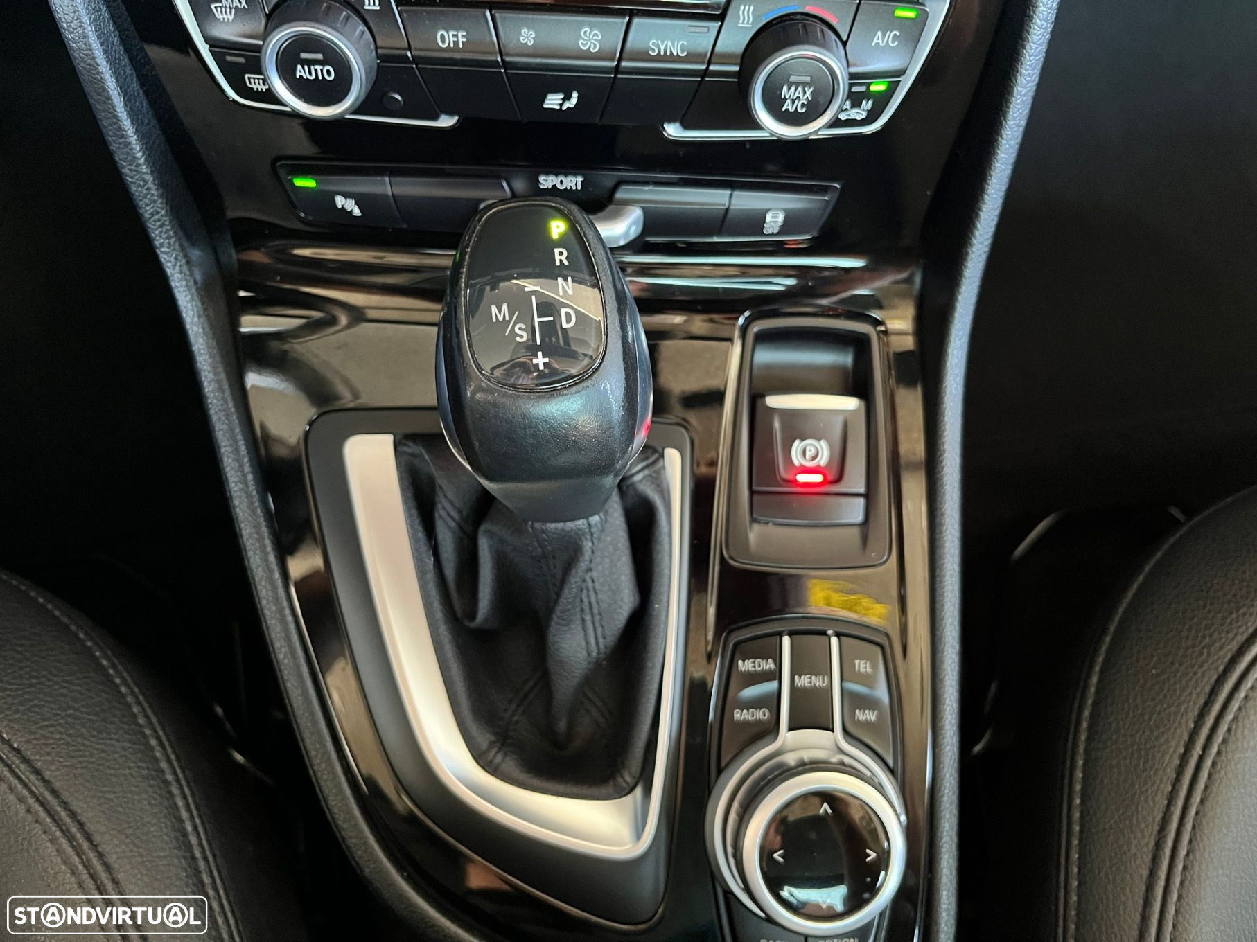 BMW 216 Gran Tourer d Line Luxury Auto - 33