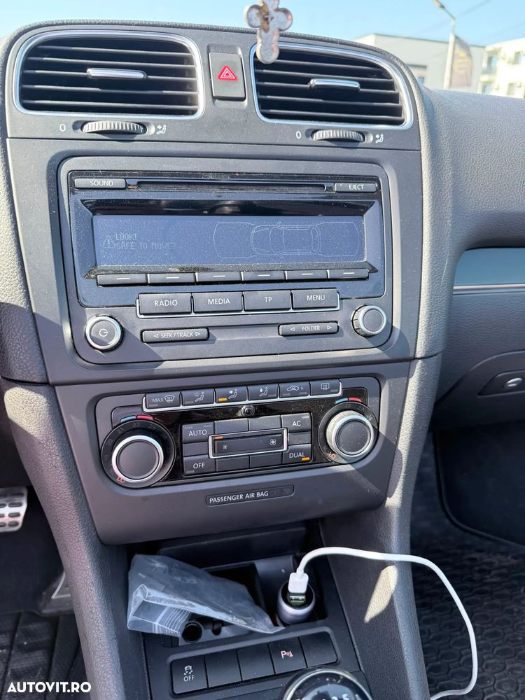 Volkswagen Golf 1.6 TDI BMT - 12
