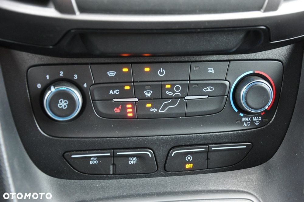 Ford Transit Connect - 15