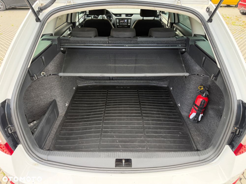 Skoda Octavia 1.6 TDI Ambition - 11