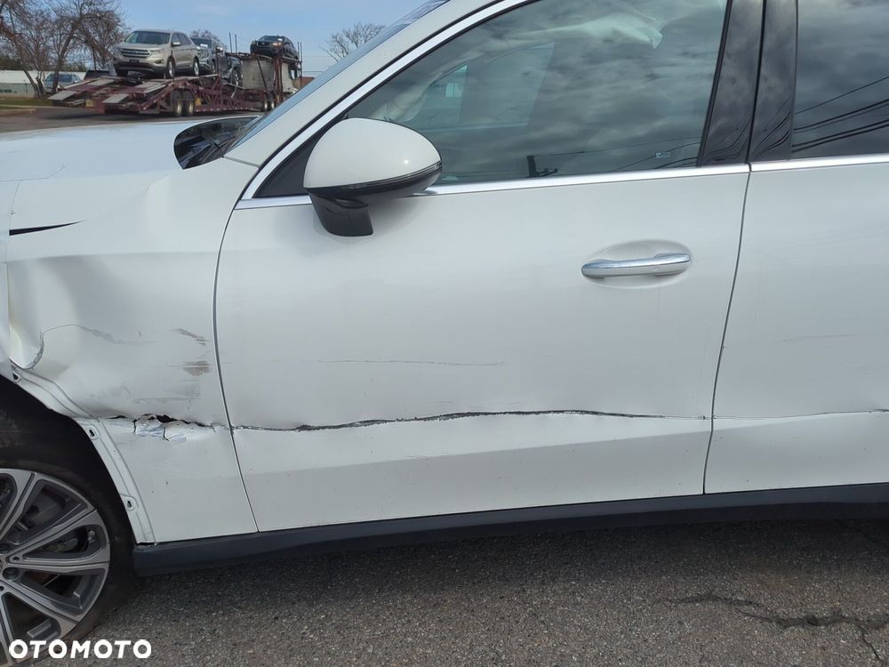 Mercedes-Benz GLC 300 4Matic 9G-TRONIC Avantgarde Advanced - 5