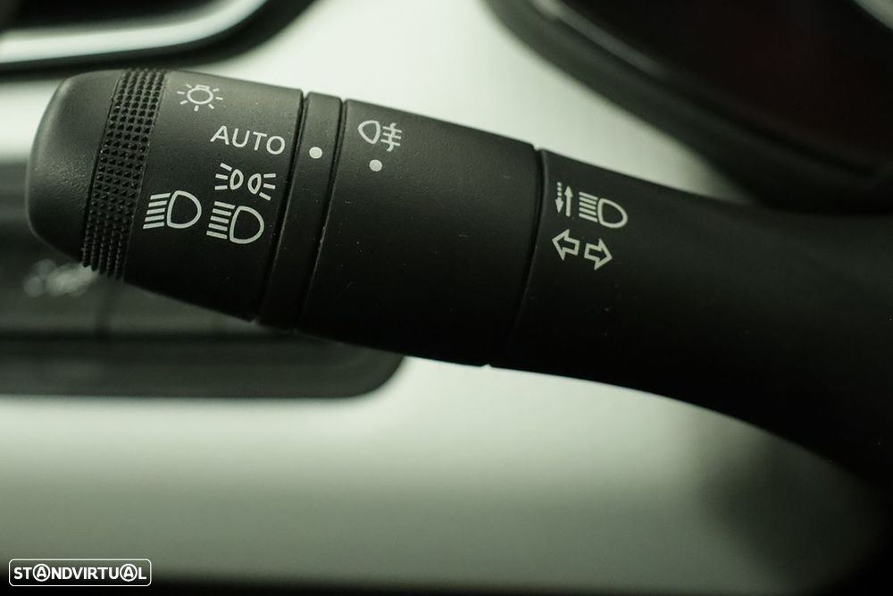 Renault Clio 1.0 TCe Evolution - 17