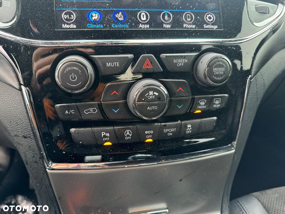 Jeep Grand Cherokee 3.6 V6 Pentastar 4WD Automatik Laredo - 20