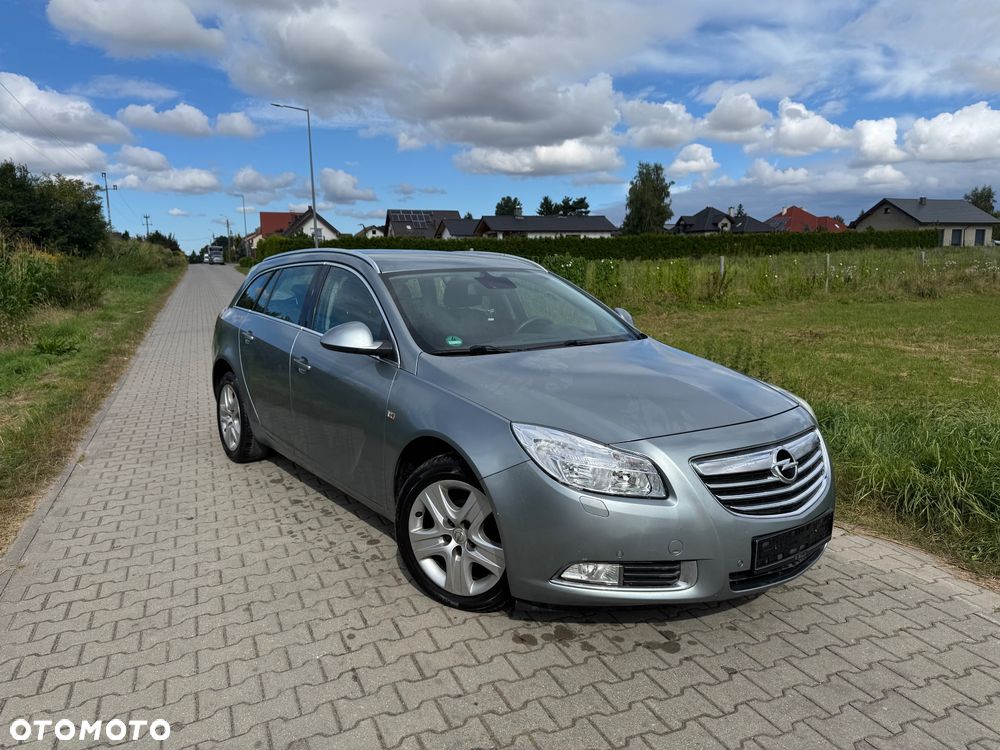 Opel Insignia 1.8 Design Edition - 2