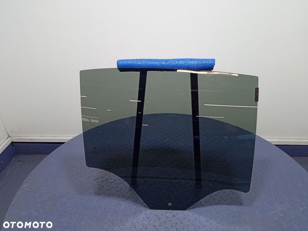 FIAT TIPO II SEDAN SZYBA DRZWI TYŁ PRAWA TYLNA - 1