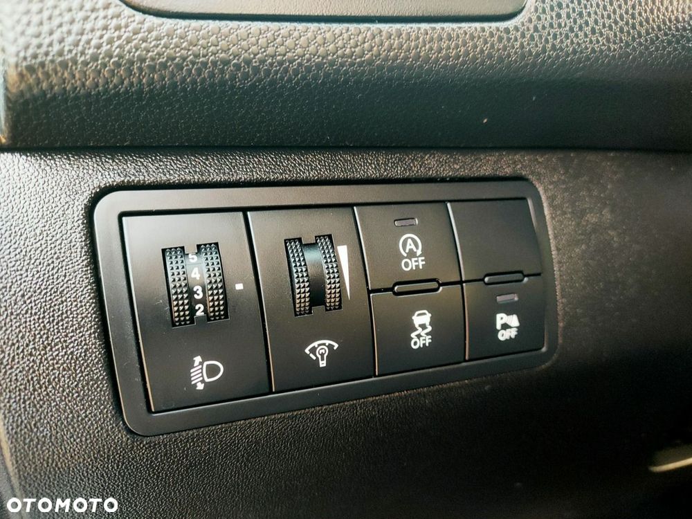 Kia Venga - 34