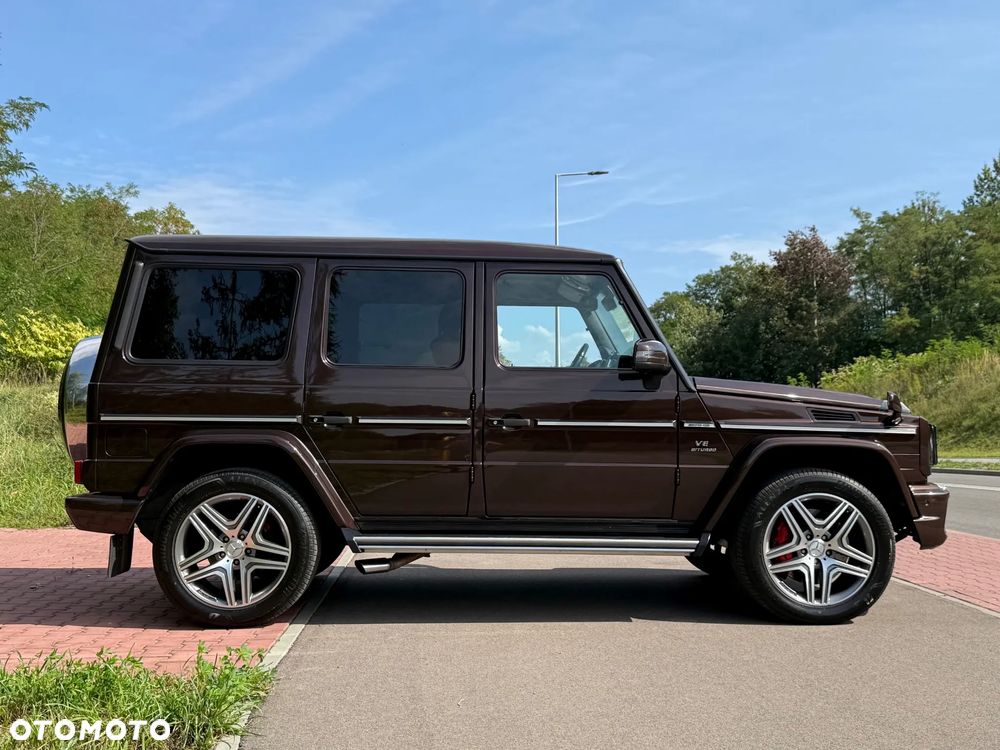Mercedes-Benz Klasa G 63 AMG AMG SPEEDSHIFT 7G-TRONIC - 36