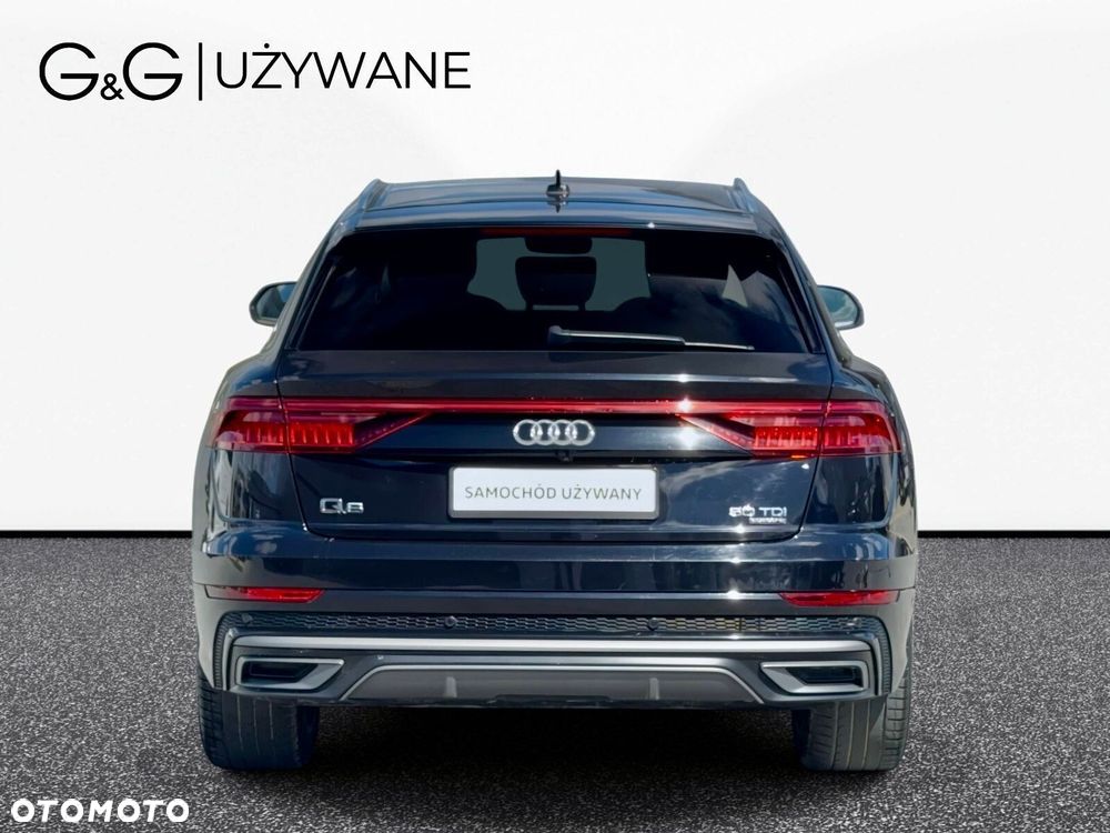 Audi Q8 - 5