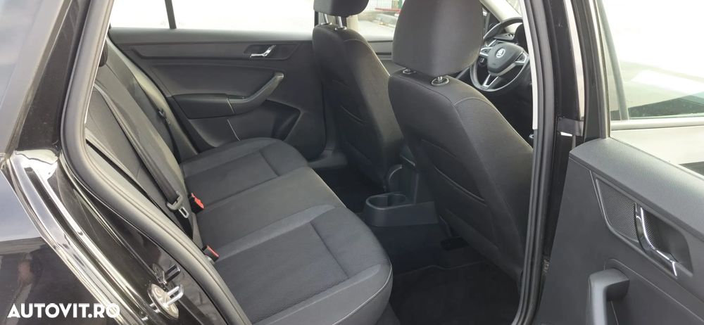 Skoda RAPID 1.4 TDI Ambition - 12