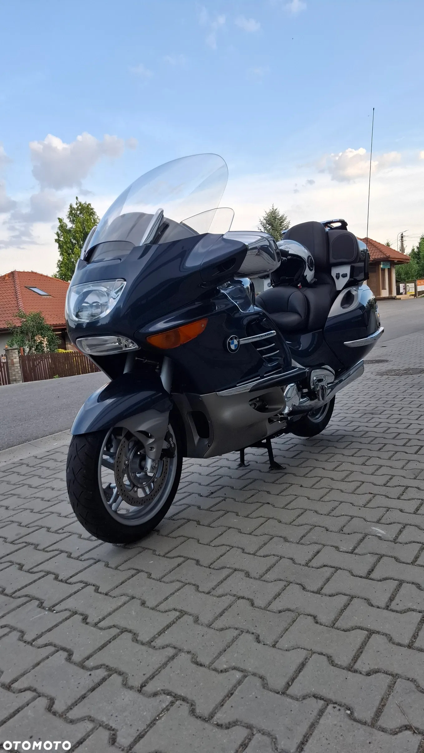 BMW K - 8