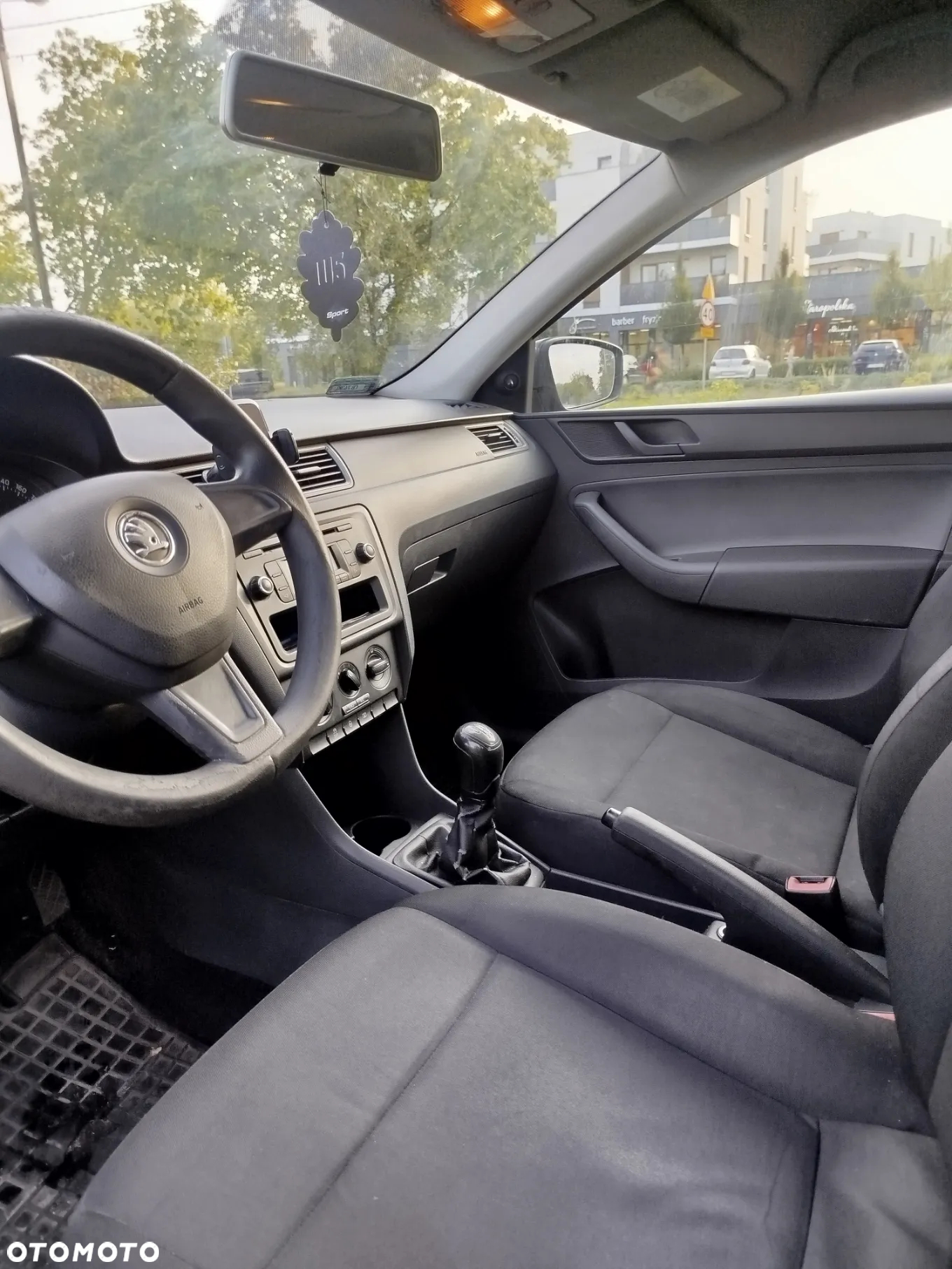 Skoda RAPID 1.2 Active - 2