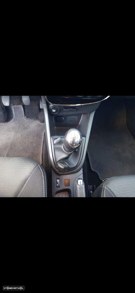 Renault Clio Sport Tourer 0.9 TCE - 19