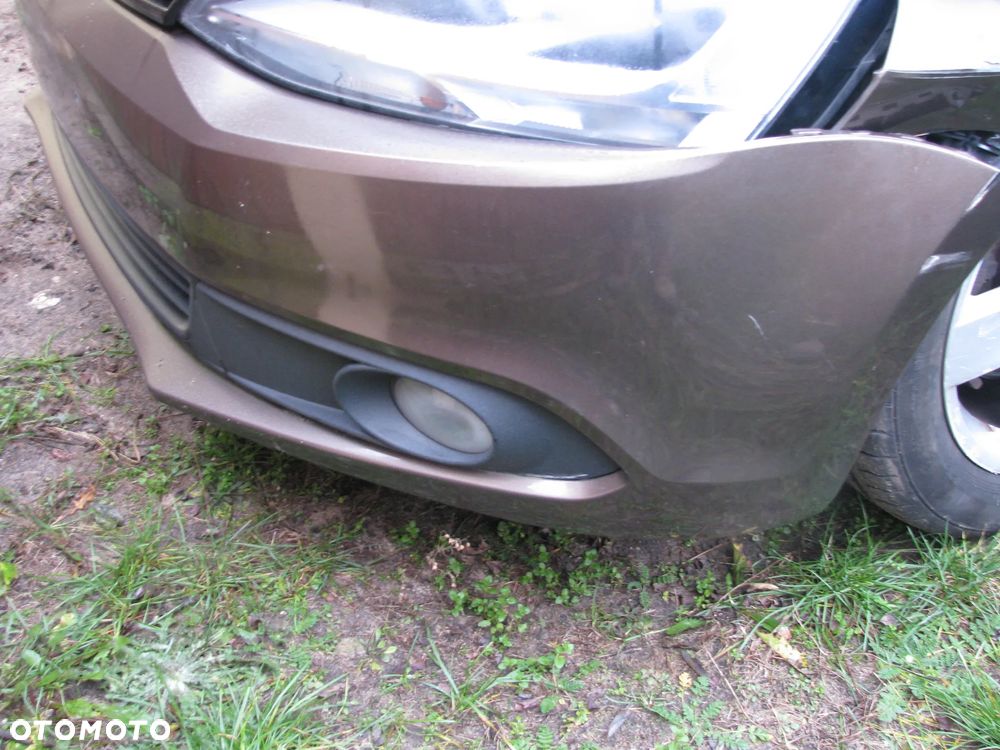 VOLKSWAGEN JETTA VI 2012 ROK 1.6 TDI CAY LAKIER LH8Z  LHW MASKA ATRAPA wózek sanki - 9