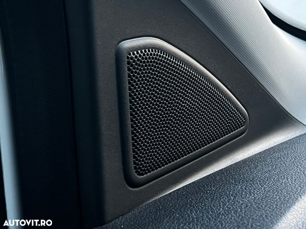 Ford Transit Connect - 26