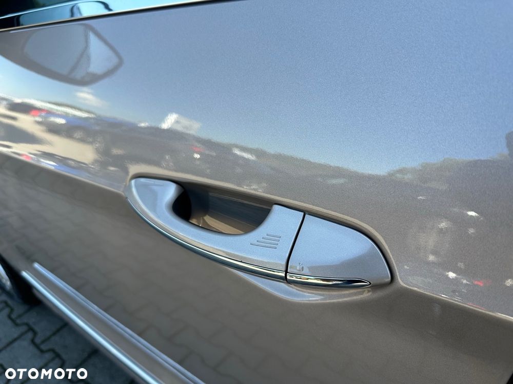 Ford S-Max 2.0 EcoBlue AWD Vignale - 35