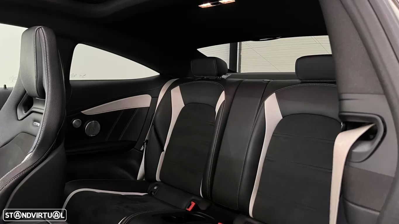 Mercedes-Benz C 63 AMG S - 29