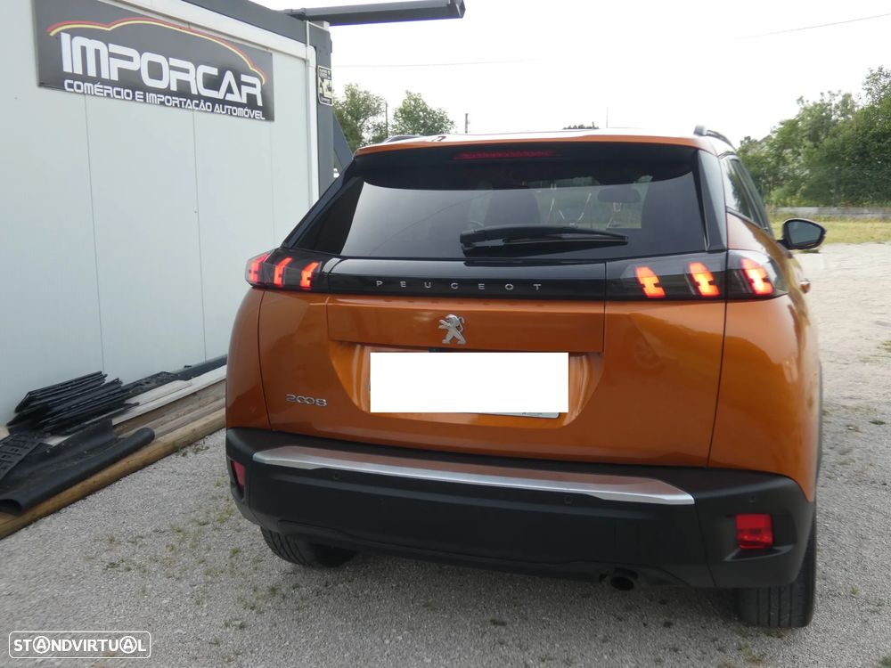 Peugeot 2008 1.2 PureTech Allure Pack - 6