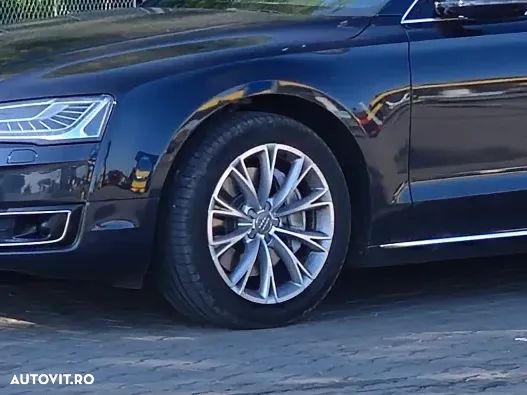 Audi A8 3.0 TDI DPF quattro Tiptronic - 16