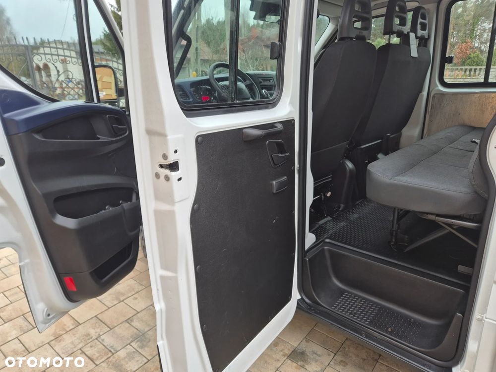 Iveco IVECO 35C14 SKRZYNIA 3.70DŁ DOKA KLIMA TEMPOMAT WEBASTO - 31