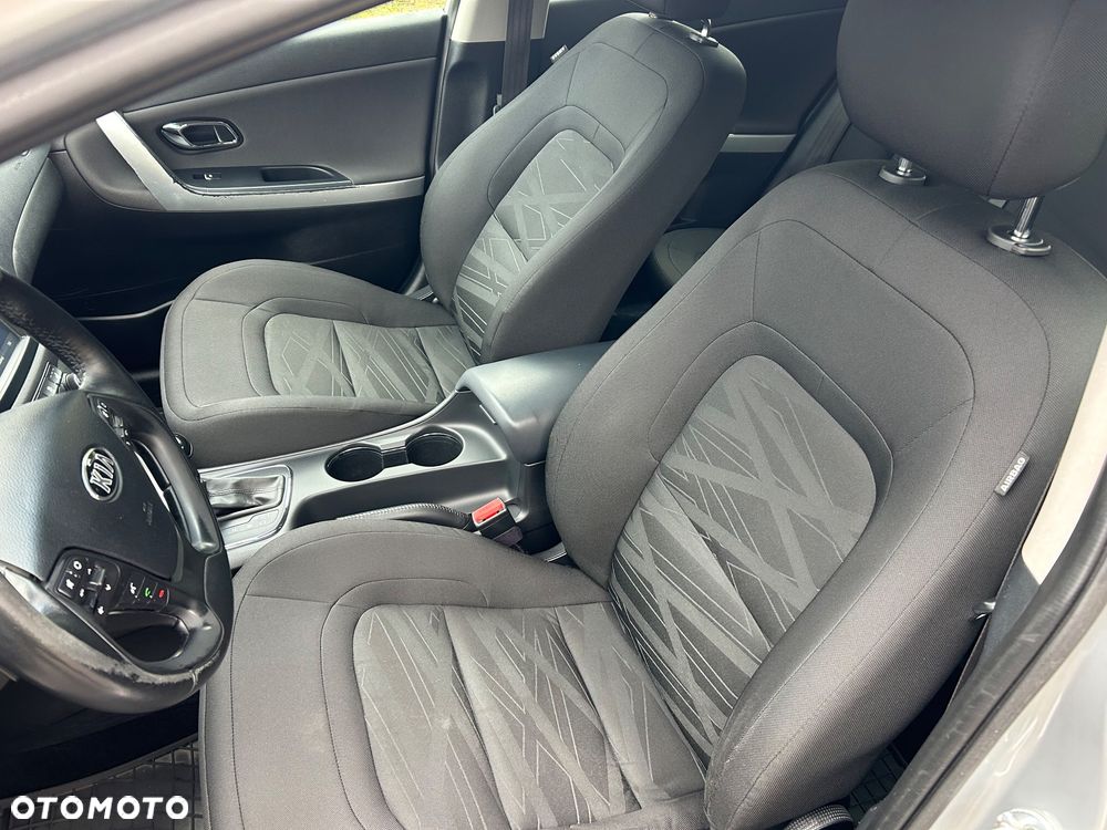 Kia Ceed 1.6 CRDi SCR L Business Line DCT - 8