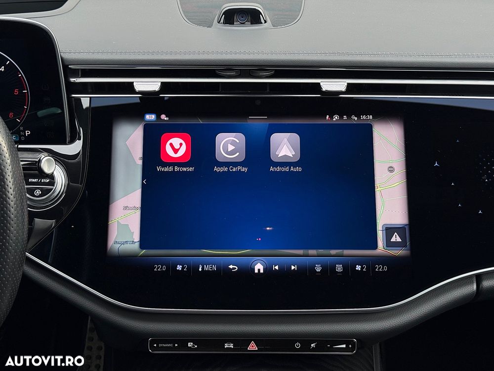 Mercedes-Benz E 220 d 4Matic 9G-TRONIC AMG Line NIGHT Edition - 37