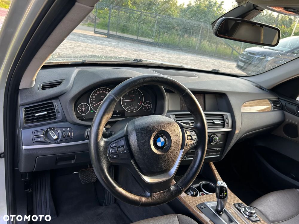 BMW X3 xDrive30d - 17