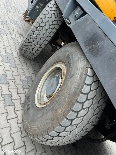 Grove GMK 3050 - 10