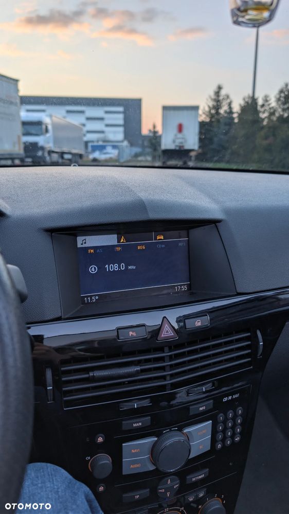 Opel Astra 1.9 CDTI Edition - 16