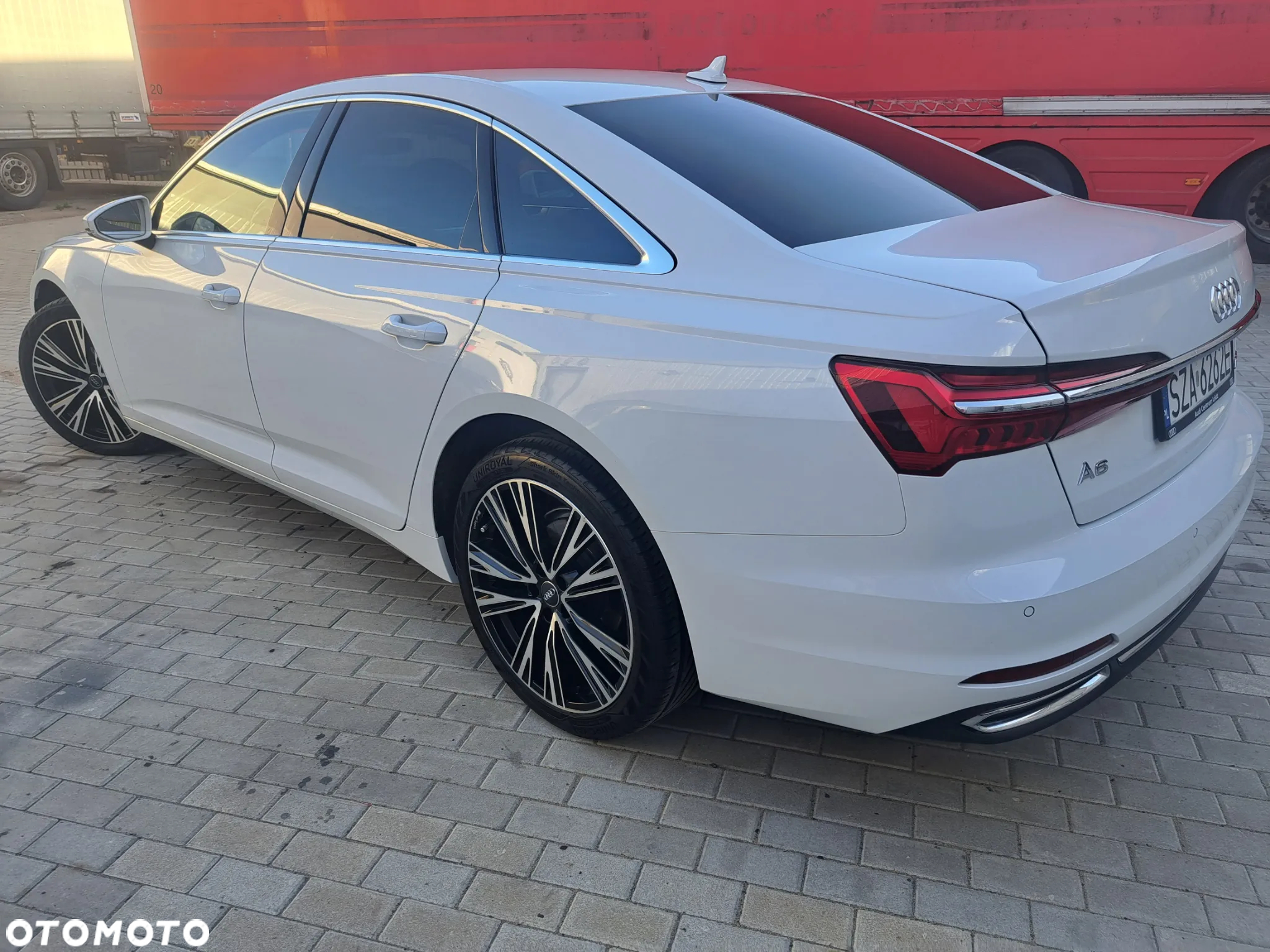 Audi A6 - 4