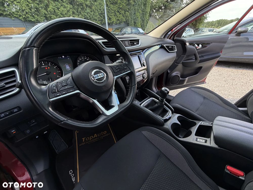 Nissan Qashqai 1.3 DIG-T N-Connecta - 19