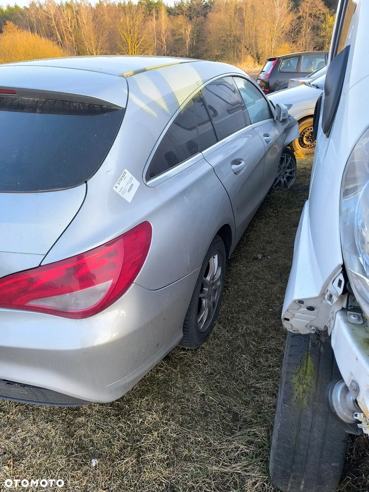 Mercedes-Benz CLA 200 d 7G-DCT Peak Edition - 12