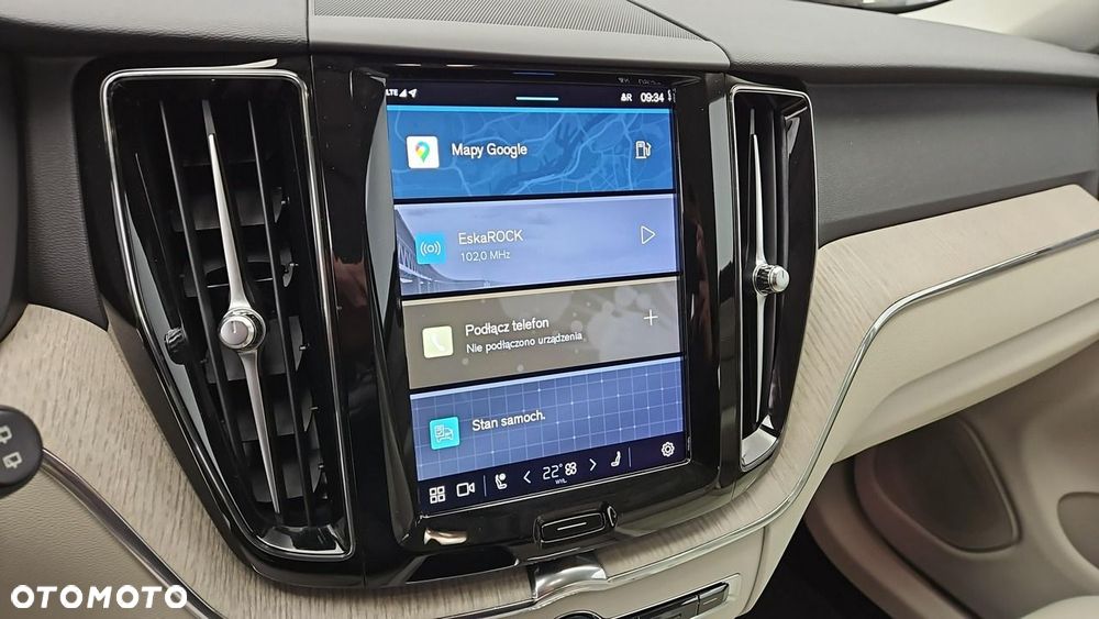 Volvo XC 60 B4 B Plus Bright - 21