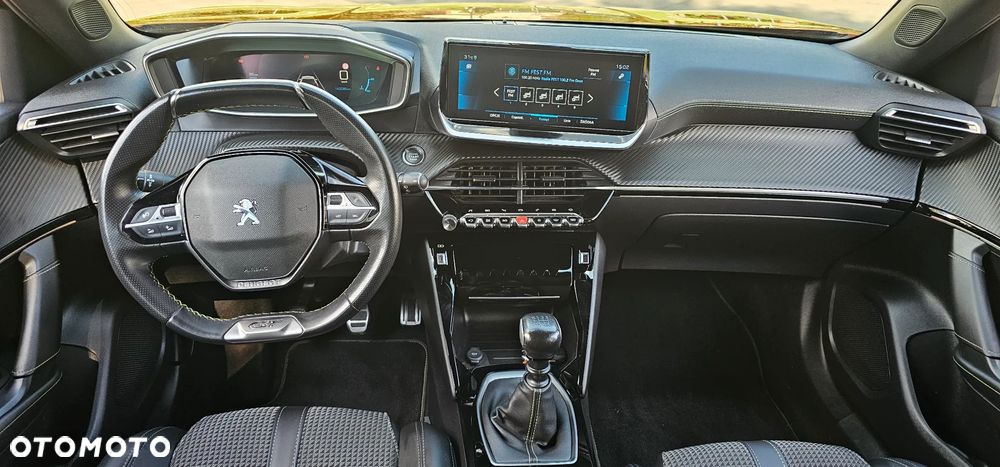 Peugeot 2008 PureTech 130 Stop&Start GT-Line Edition - 32