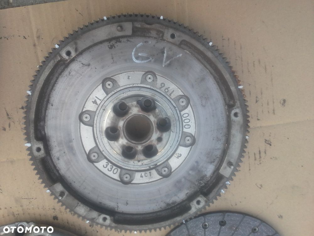 Volkswagen Golf V 1.9 TDi koło dwumasowe plus sprzęgło - 2