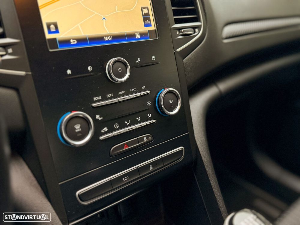 Renault Mégane 1.5 Blue dCi Intens - 37