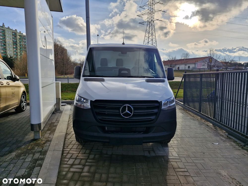 Mercedes-Benz Sprinter - 3