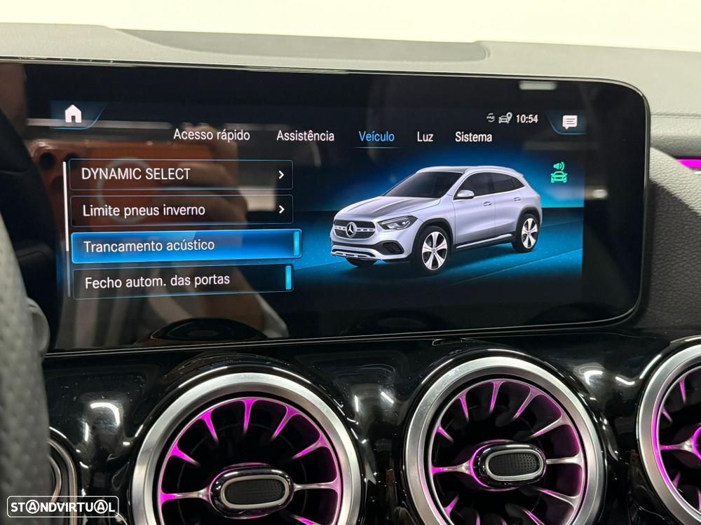 Mercedes-Benz GLA 250 e AMG Line - 39