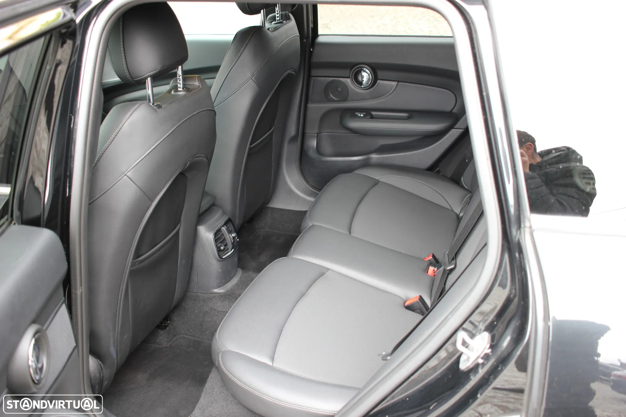 MINI Clubman One D 4Business Auto - 28