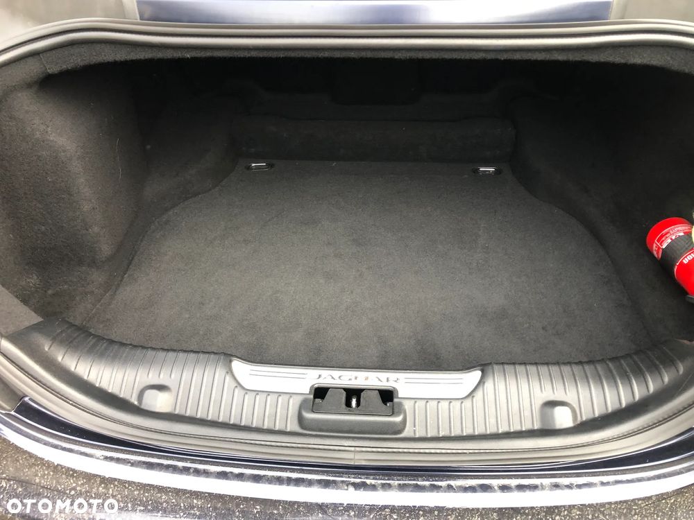 Jaguar XJ 3.0 D V6 Premium Luxury - 20