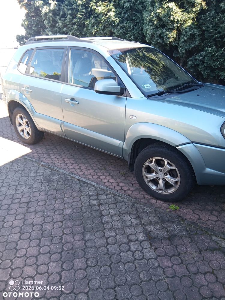 Hyundai Tucson 2.0 CRDi 4WD GLS - 2