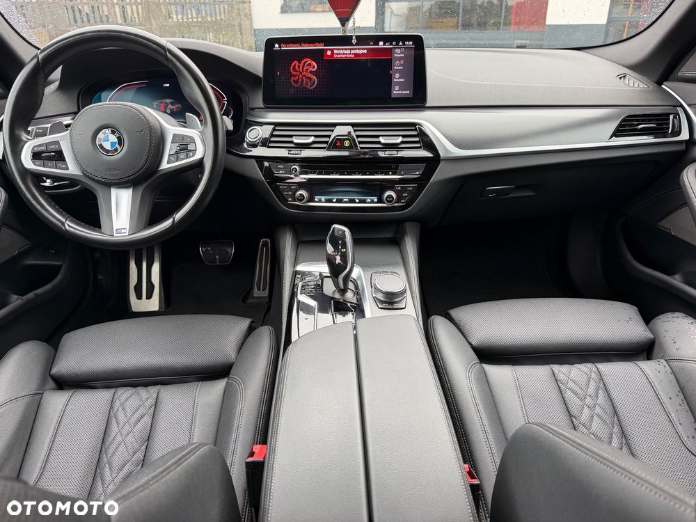 BMW Seria 5 520d mHEV M Sport sport - 22