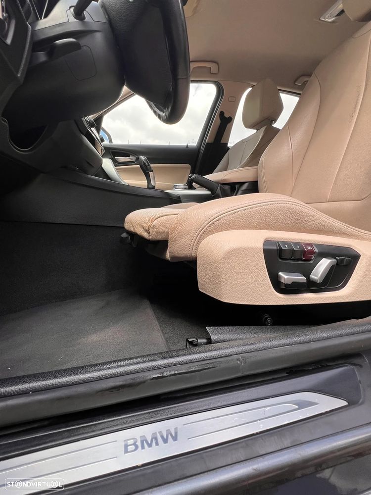 BMW 116 d Line Urban Auto - 23