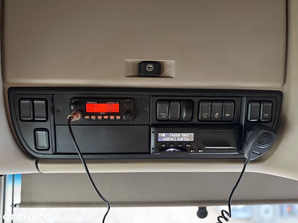 DAF XF 106.460 / AUTOMAT / TELEWIZOR / LAMPY LED / NOWE TACHO / 2016 ROK - 31