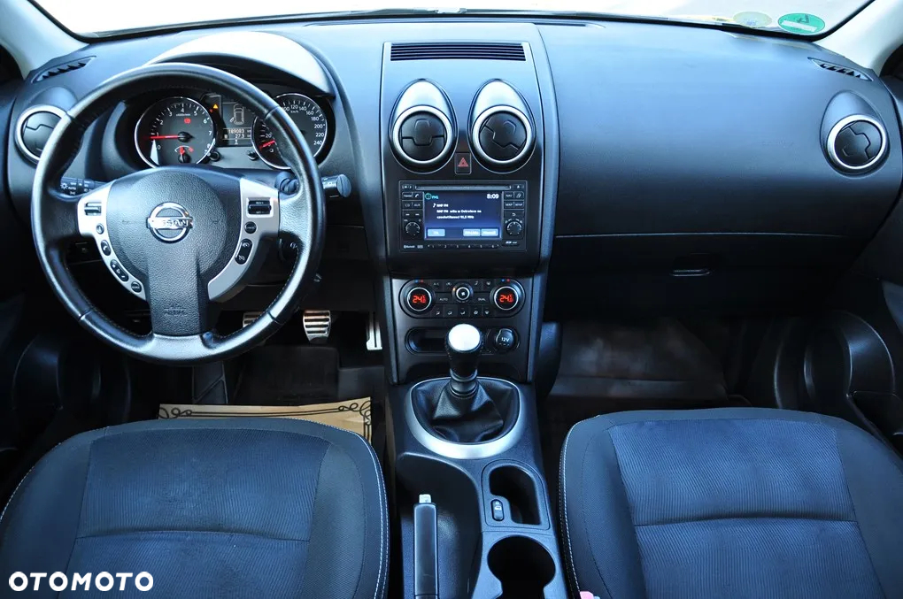 Nissan Qashqai+2 2.0 Acenta - 32
