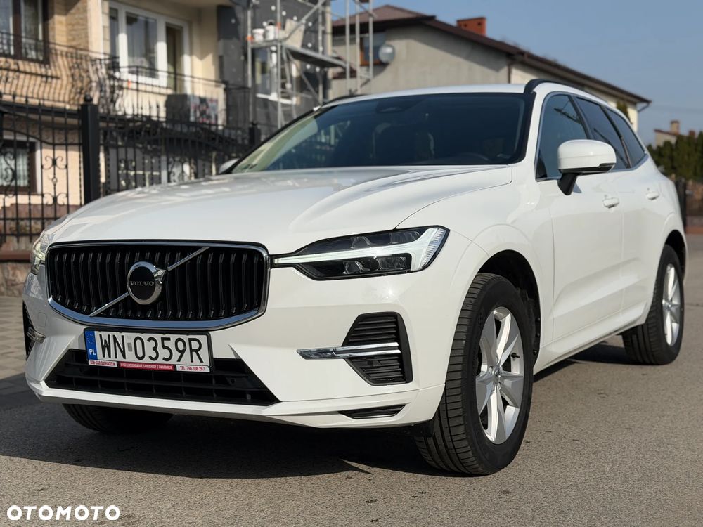 Volvo XC 60 B4 B Momentum Pro - 2