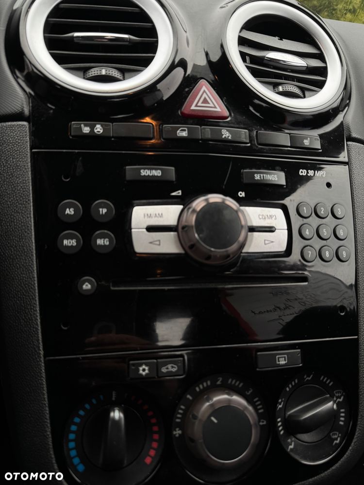 Opel Corsa 1.4 16V Automatik Edition - 21