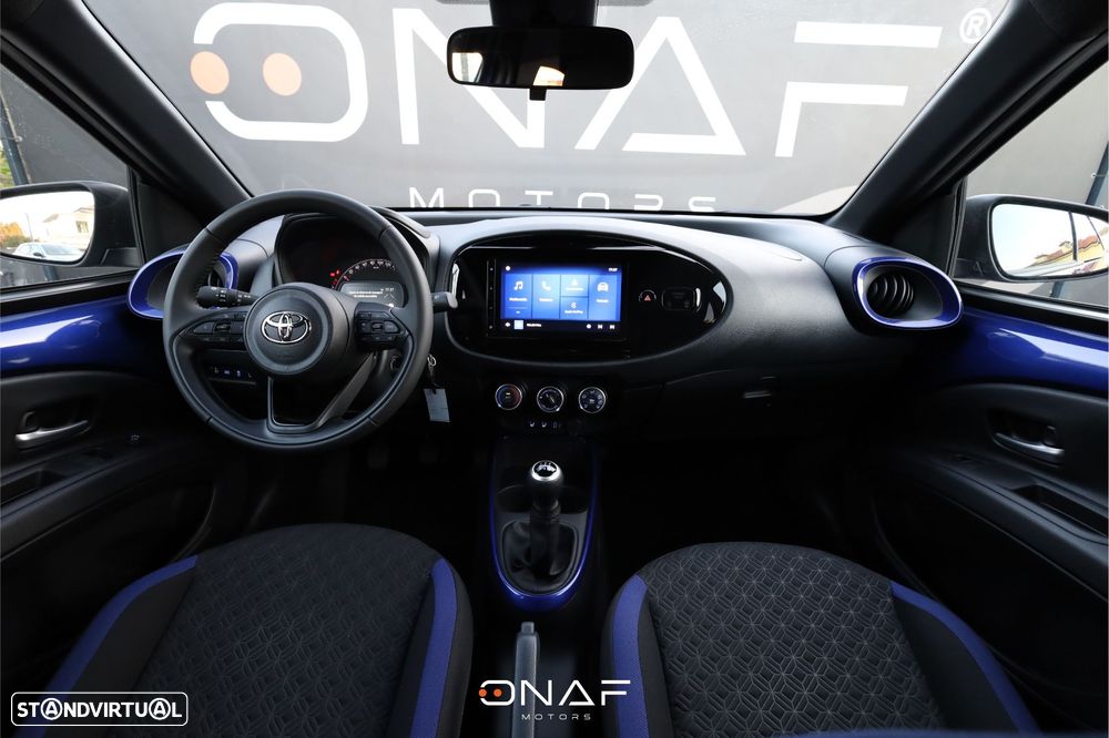 Toyota Aygo X Teamplayer - 21